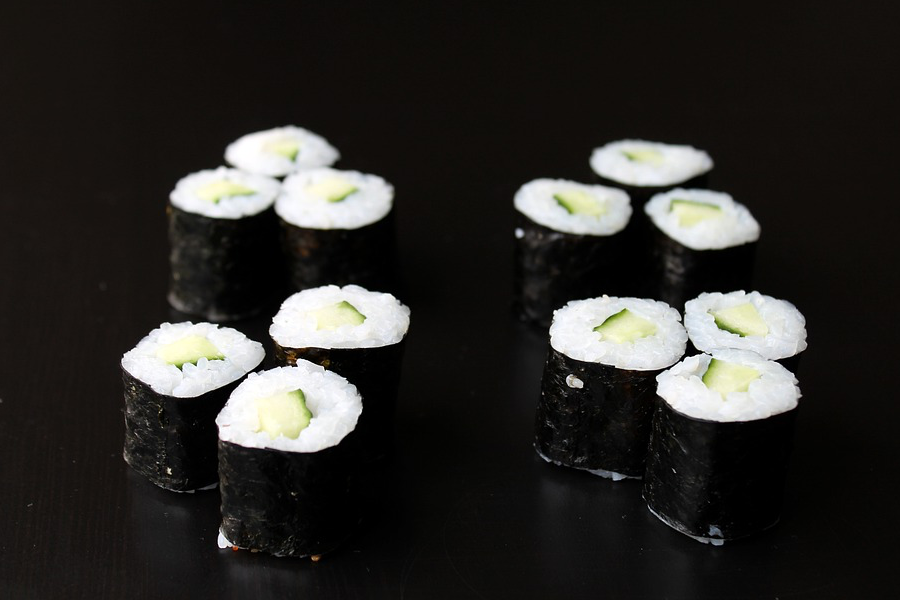 Maki sushi au concombre