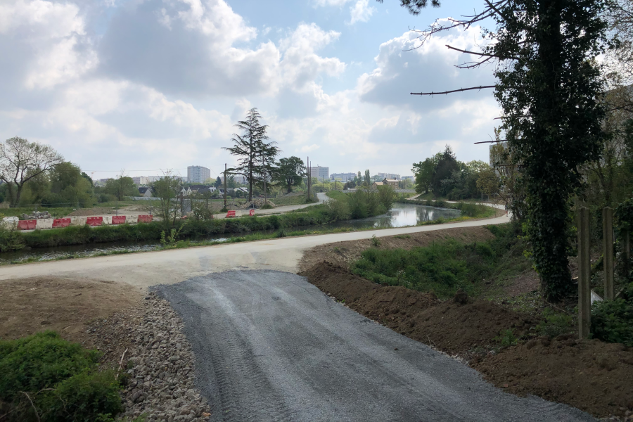 Des aires de repos et des espaces de jeux