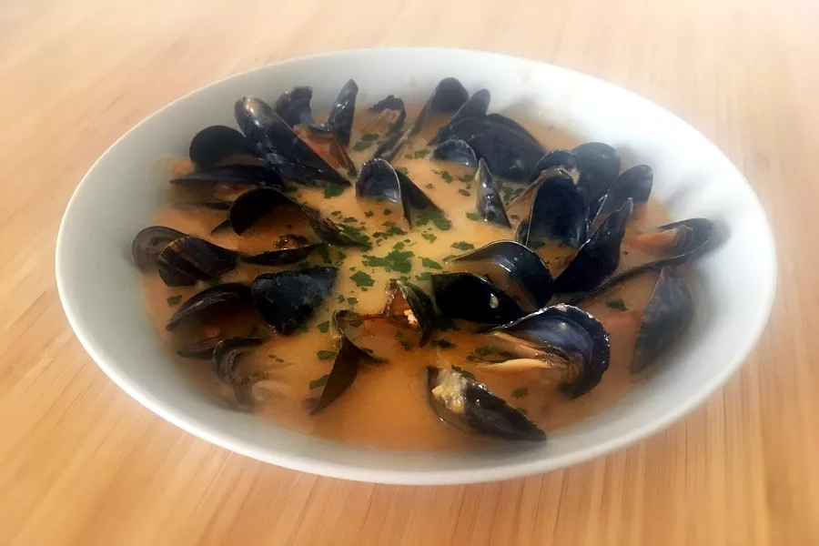 Recette de moules  avec une sauce creme et pamplemousse