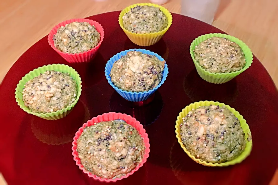 Muffins santé au chou kale et graines de courge dorés et moelleux