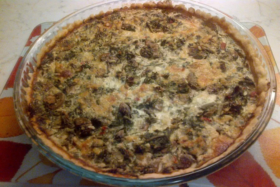 Recette facile de quiche brocoli lardons, savoureuse et croustillante