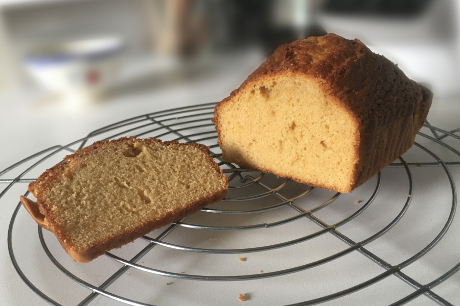 Cake moelleux à la vanille