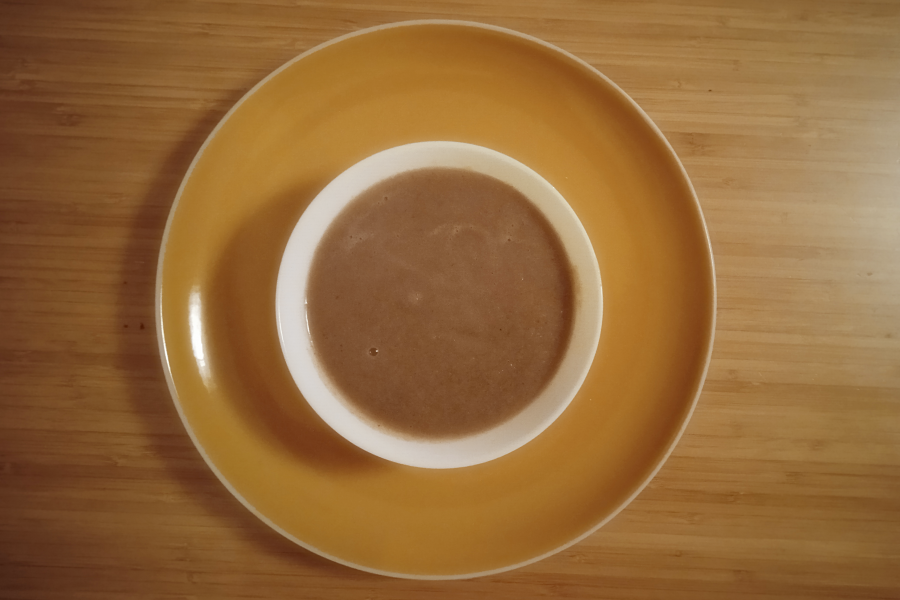 Soupe de céleri aux pruneaux