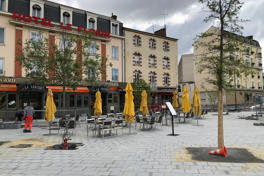 Saint Germain, Beaumont, place de la gare... Les terrasses investissent ces espaces fraîchement rénovés 