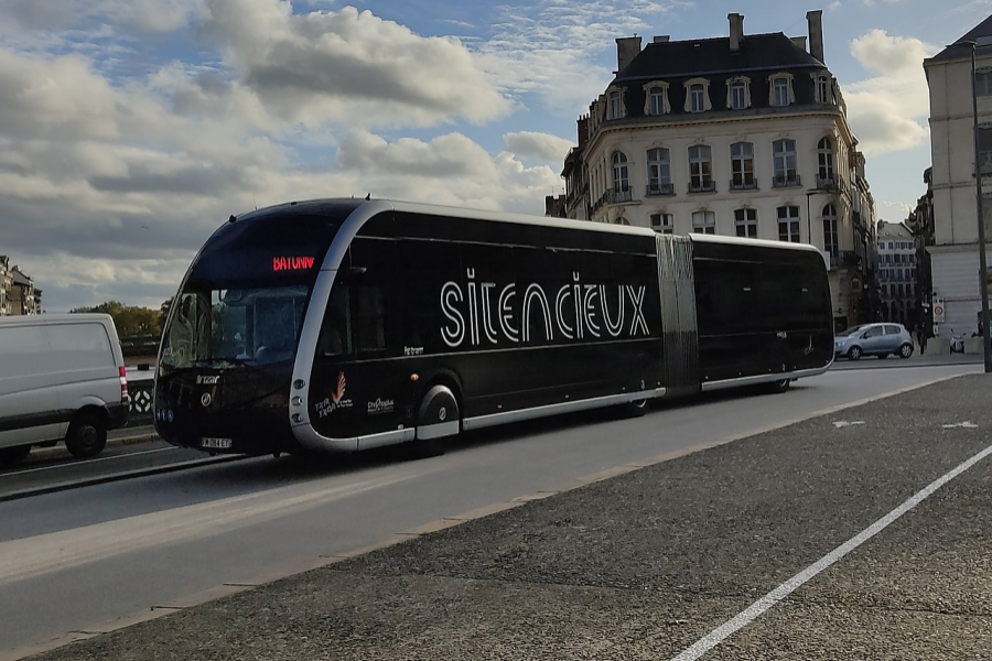 Le trambus, bientôt à Rennes mais déjà en circulation ailleurs ! Tour d'horizon. 